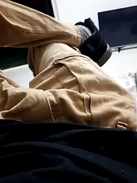 Alejandro92 cali online show from December 3, 8:31 am