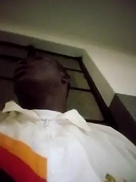 mojeemore online show from January 6, 8:13 pm