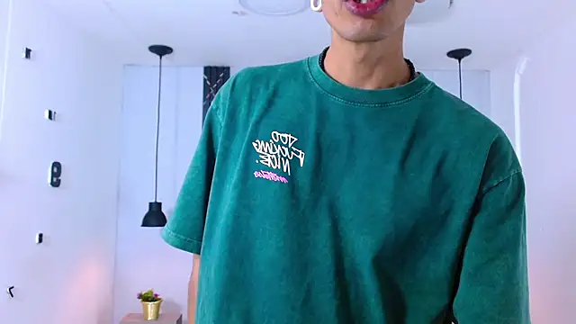 Franvill Trato online show from November 1, 6:45 pm