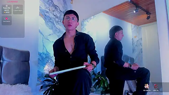 oliver mr  online show from March 10, 7:53 pm