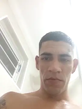 Snapshot of xirie98 chatting on September 8, 10:53 pm xirie98 online show from September 8, 10:53 pm