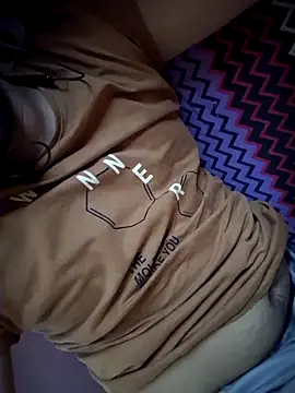 riyamore9623 online show from November 13, 9:36 am