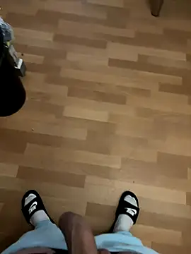 Snapshot of cook907920 chatting on October 22, 1:15 pm cook907920 online show from October 22, 1:15 pm