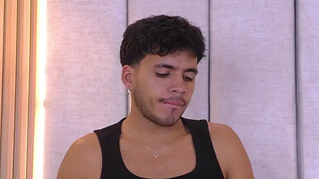 AlexanderJordan online show from November 8, 7:28 pm