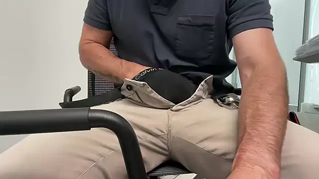 harrys74 online show from September 17, 1:23 pm