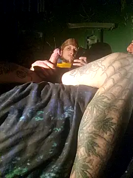 MODEST11 MMiILOO AMARO online show from February 7, 5:58 am