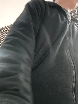 nnnnnan9527 online show from March 6, 7:27 am