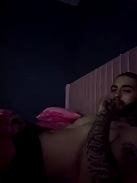 Pitudo786 online show from October 28, 5:15 pm