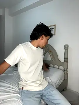 CHR58  online show from October 6, 12:48 am