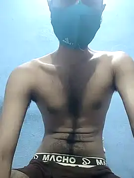 Snapshot of GirlsCrush_ chatting on September 18, 6:10 pm GirlsCrush  online show from September 18, 6:10 pm