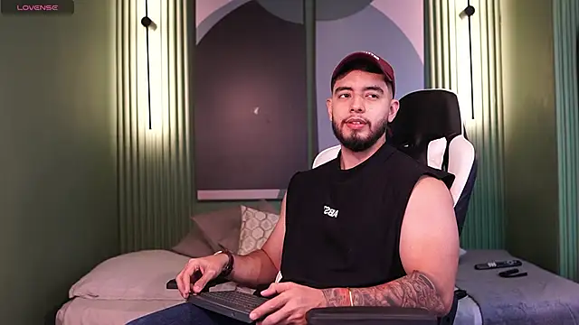 Nick Vans online show from October 9, 1:16 pm