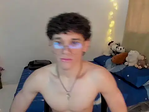 Tom Blues online show from November 18, 2:21 pm