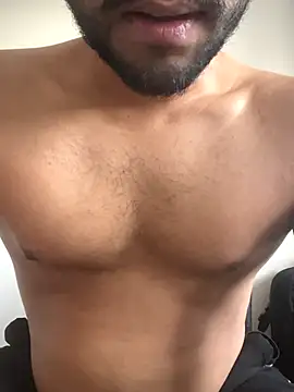 shiitposter male online show from November 24, 9:54 am