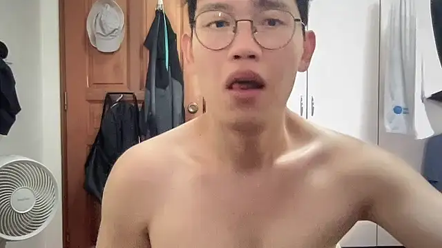 Passionatetwink2 online show from September 14, 1:51 am