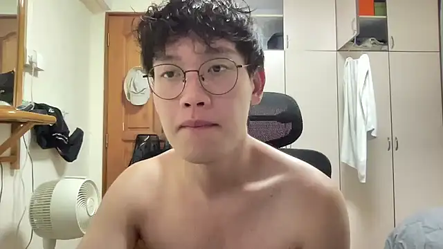 Passionatetwink2 online show from October 17, 9:57 am