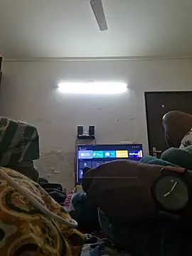 indiankiing online show from November 5, 8:05 am