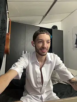 sarabiaarevalo online show from September 23, 5:29 am