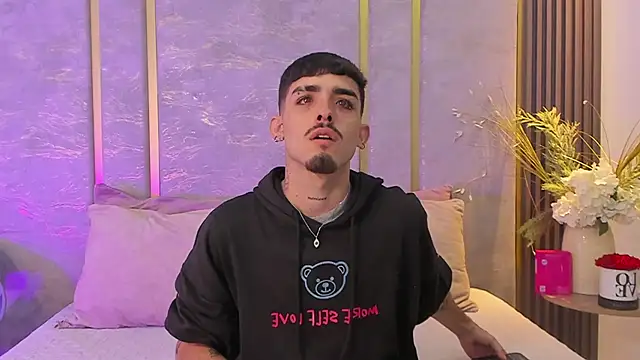 NikoStone  online show from September 10, 4:11 am