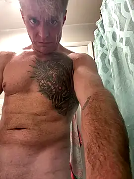 DILFiGuess11 online show from September 30, 5:02 am