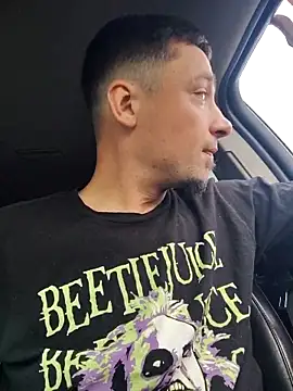 Snapshot of YoBlezz chatting on September 10, 10:52 pm YoBlezz online show from September 10, 10:52 pm