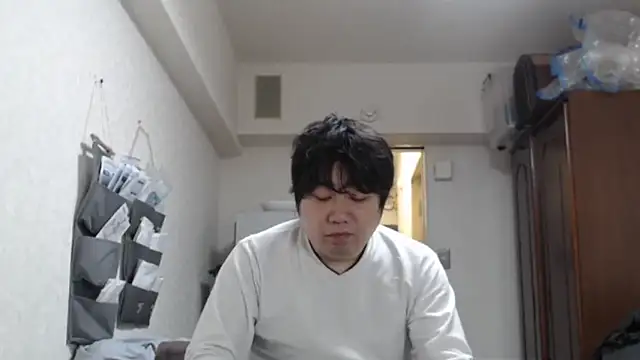 raterate555 online show from March 29, 8:58 am