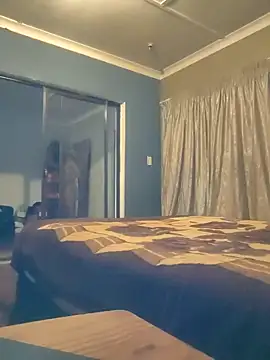 Cianda24 online show from February 12, 3:01 am