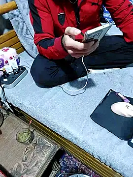 yazinyazin1 online show from March 7, 9:56 pm