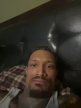 julezwrldxxx online show from January 10, 9:46 am