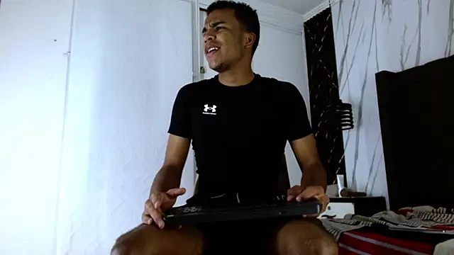 aston xvera online show from October 14, 3:57 am