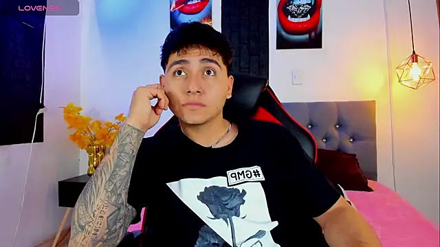 Nicolas James Sc online show from September 23, 2:49 pm