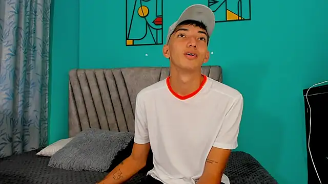 Maikol Ortiz online show from April 9, 12:44 pm