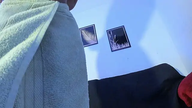 criss zuri online show from February 7, 1:07 pm