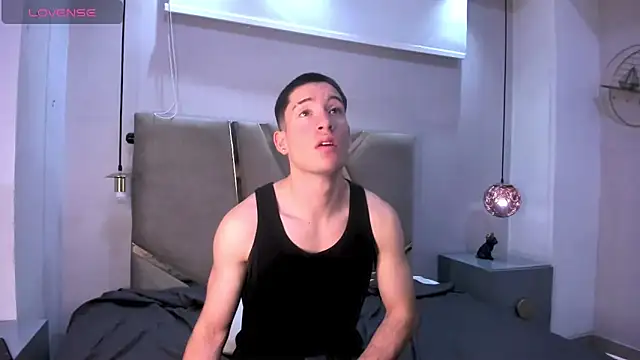 HunterHeat  online show from November 13, 11:59 am