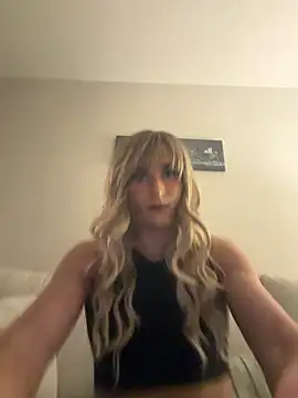 RylieDeWhore1xh online show from October 29, 1:08 am