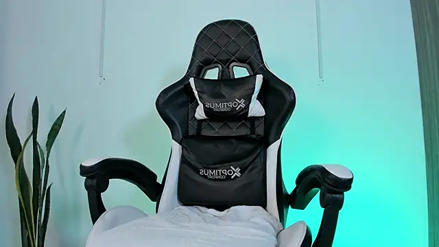 Jhors Silv online show from October 5, 6:56 pm