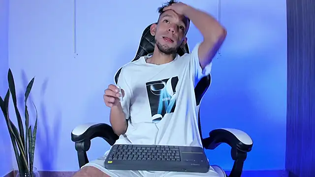 Jhors Silv online show from September 21, 11:16 pm