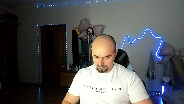 Gri SH online show from March 1, 7:02 pm