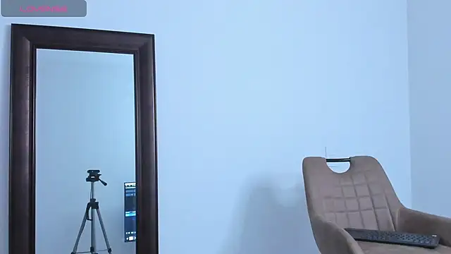 KingLevi01 online show from September 27, 2:53 am