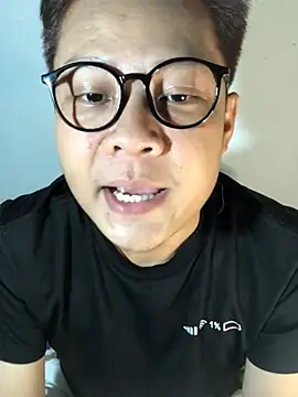 datnguyenvn online show from February 10, 8:24 pm