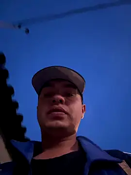 lonewolt online show from September 16, 10:27 am