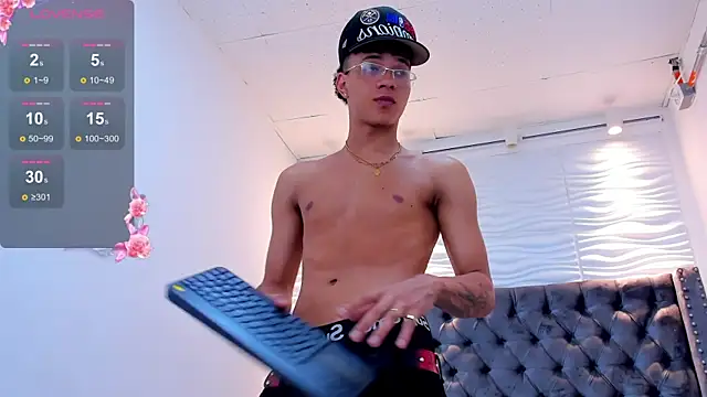 MARSHALL SPENCER online show from April 14, 1:11 pm