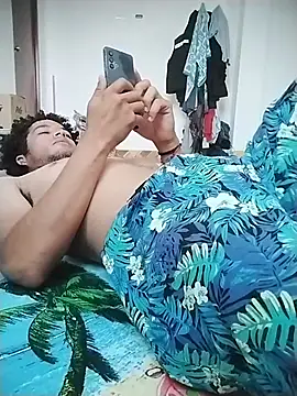 ThiagoFernandezChancay25 online show from February 28, 1:54 pm