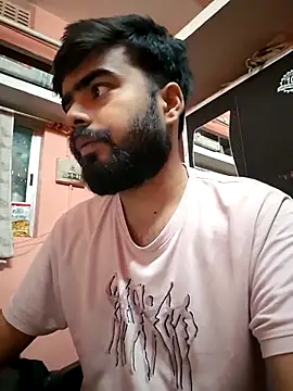 soniriyaa010101 online show from December 18, 3:30 pm