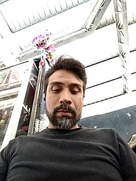 Snapshot of Mac50rus chatting on October 1, 4:11 pm Mac50rus online show from October 1, 4:11 pm