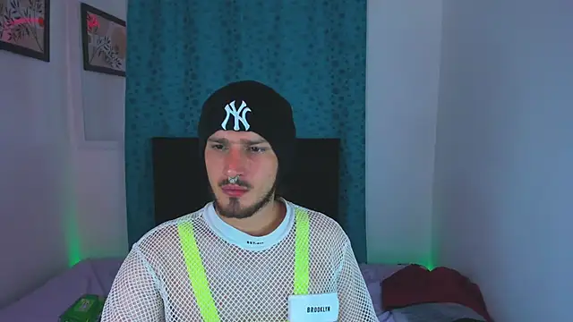 Angels21cm online show from October 3, 7:24 am