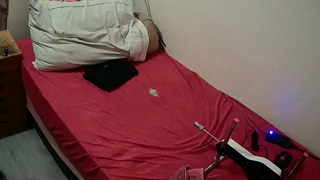 hobybobbi online show from December 17, 5:47 am