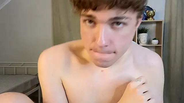 MarkShot  online show from September 19, 4:51 pm