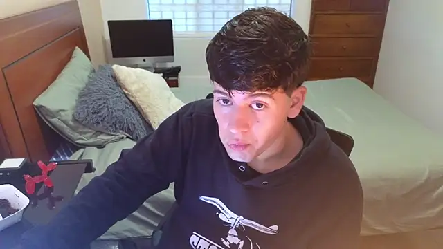 tightncuteass online show from September 21, 10:32 pm