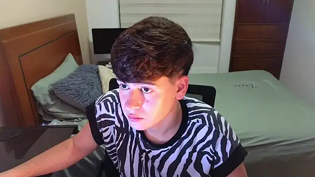 tightncuteass online show from October 3, 12:26 am