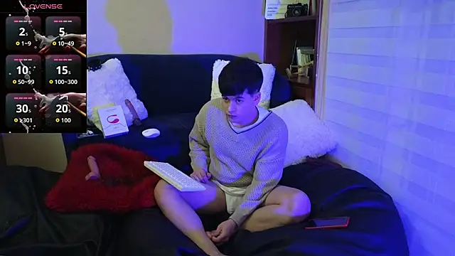 tightncuteass online show from February 19, 12:19 am